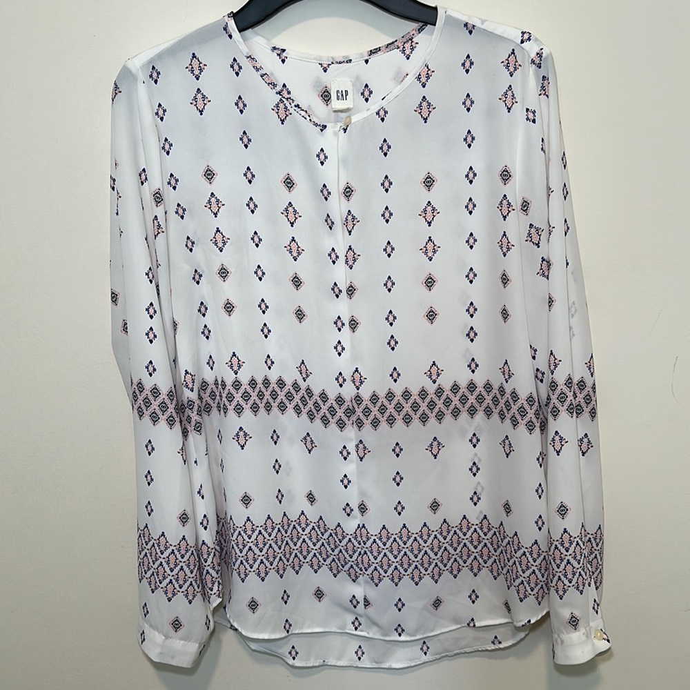 GAP white blouse size small